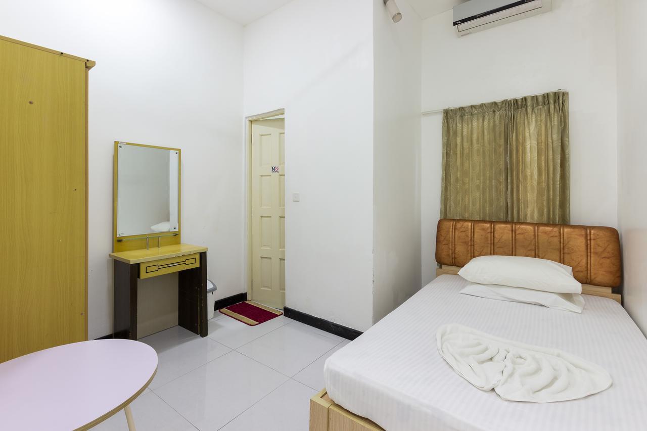 Surf Trip Maldives Thulusdhoo Exterior foto